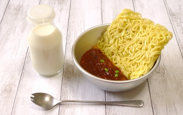 給食風ソフト麺 ミートソース