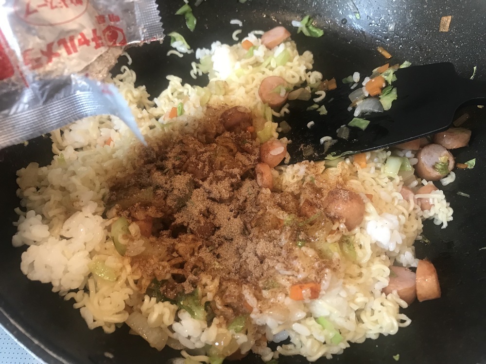 チャルメラ　アレンジレシピ　ご飯　粉末スープ