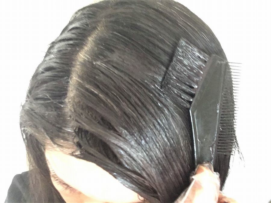 外出自粛中のヘアカラー問題を解決！？美容室に行きにくい今こそ充実させたい「おうち時間」でホームカラー！