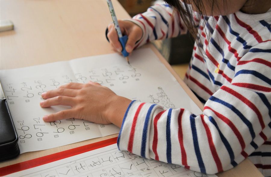 進級前に対策しよう！勉強についていけない子が、授業を聞きながらノートが書けるようになる！注意力UPのおうち遊びプログラム