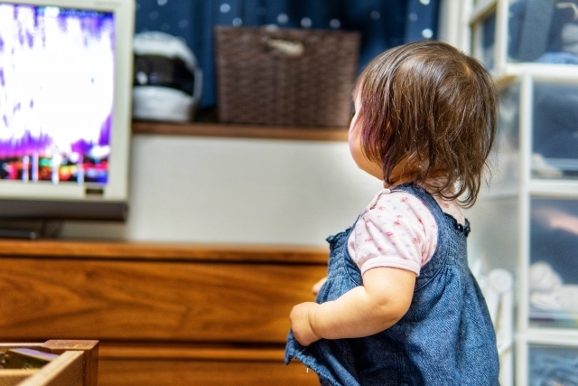 子ども　テレビ